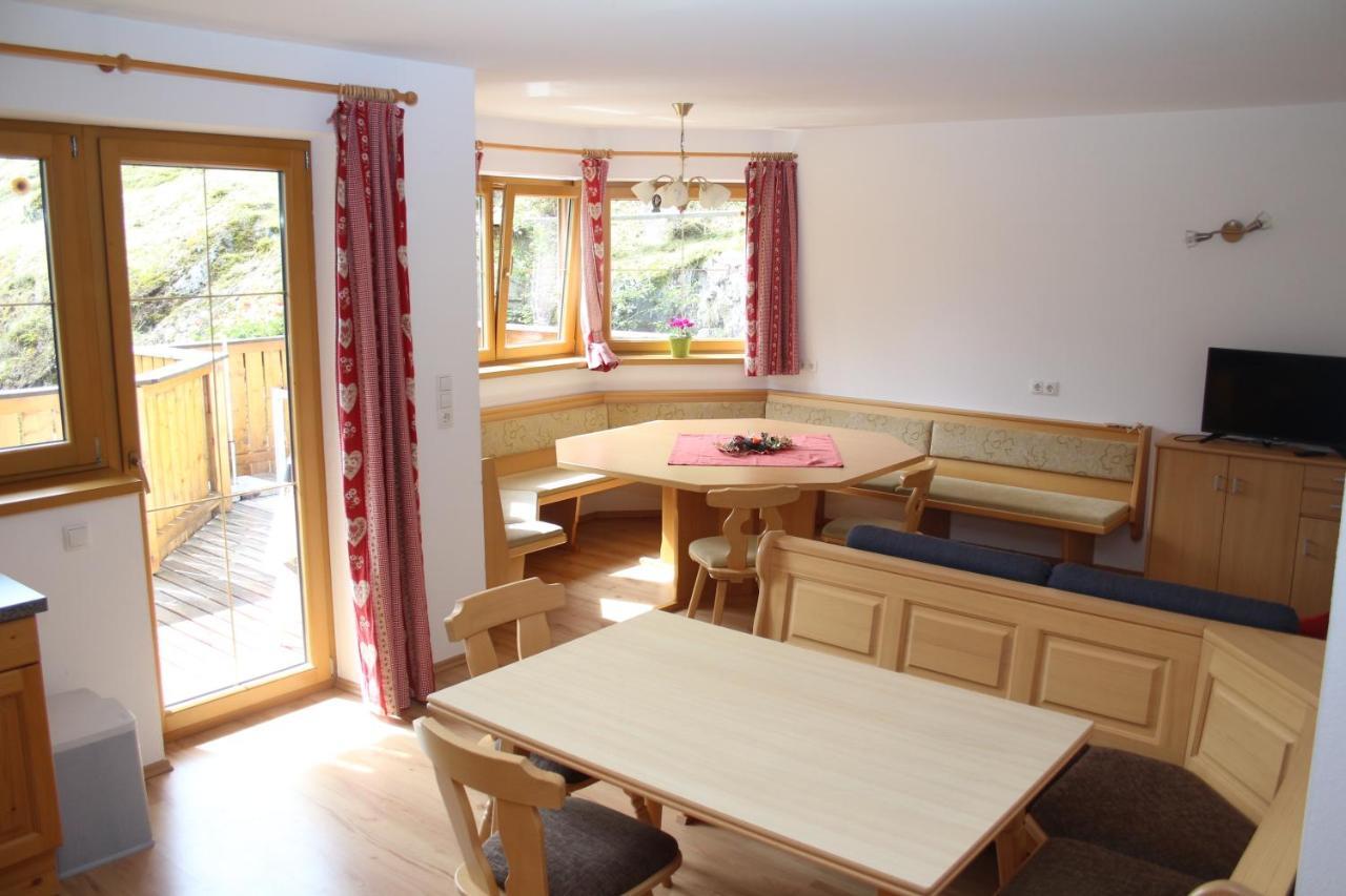 Michelas - Hof Umhausen Exteriör bild